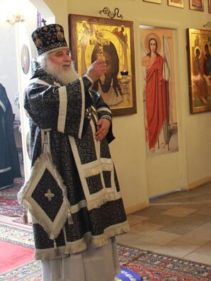 Высокопреосвященнейший Арсений, архиепископ Истринский, первый викарий Святейшего Патриарха по г. Москве, управляющий Центральным и Южным викариатствами города