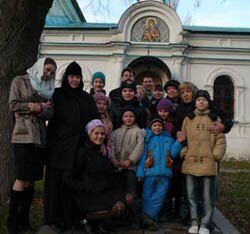 Экскурсия воскресной школы Подворья в Кресто-Воздвиженский Иерусалимский ставропигиальный женский монастырь